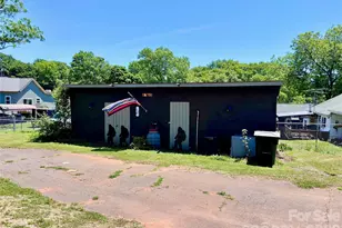 126 West St, Ellenboro, NC 28040 - Photo 26
