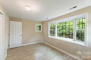 407 W Main St, Brevard, NC 28712 - Photo 16