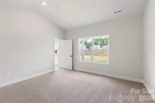 6517 Fairford Dr, Charlotte, NC 28215 - Photo 12