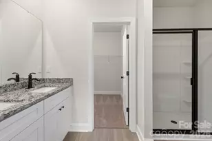 6517 Fairford Dr, Charlotte, NC 28215 - Photo 14