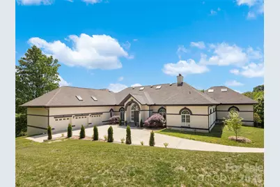 813 Rickel Drive, Hendersonville, NC 28739 - Photo 1
