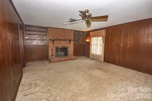 229 Dunlap Gate Rd, Statesville, NC 28625 - Photo 10