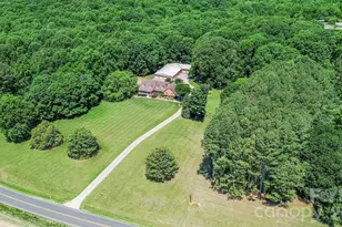 229 Dunlap Gate Rd, Statesville, NC 28625 - Photo 4