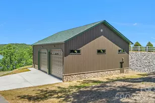 318 Heron Point Dr, Wilkesboro, NC 28697 - Photo 34