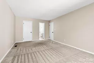 56 Knoll Ridge Dr, Asheville, NC 28804 - Photo 16