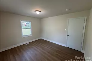 1732 Newland Rd, Charlotte, NC 28216 - Photo 14