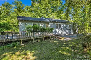 315 Alabama Ave, Hendersonville, NC 28739 - Photo 4