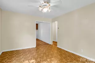 315 Alabama Ave, Hendersonville, NC 28739 - Photo 16