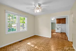 315 Alabama Ave, Hendersonville, NC 28739 - Photo 18