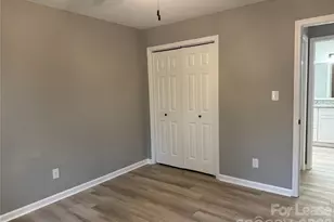 6682 Denver Heights Cir, Denver, NC 28037 - Photo 10