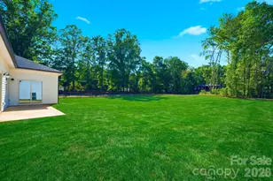 3272 Fairview Dr, Gastonia, NC 28052 - Photo 4