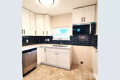 731 Harwyn Drive, Charlotte, NC 28215 - Photo 6