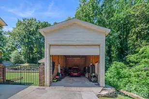 1549 Cecelia Dr, Gastonia, NC 28054 - Photo 32