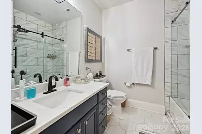 6309 Wakehurst Road, Charlotte, NC 28226 - Photo 16