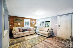 22 Glenview Pl, Arden, NC 28704 - Photo 2