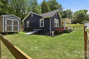 197 Mulberry St, Clyde, NC 28721 - Photo 26