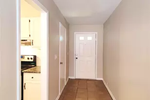 6041 Acadian Woods Dr, Charlotte, NC 28227 - Photo 6