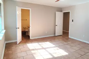 6041 Acadian Woods Dr, Charlotte, NC 28227 - Photo 10