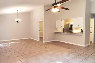 6041 Acadian Woods Dr, Charlotte, NC 28227 - Photo 4