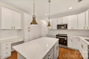 6804 Cinnamon Cir, Mint Hill, NC 28227 - Photo 4