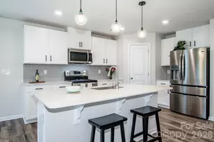2742 Legacy Rdg Ln, Catawba, NC 28609 - Photo 14