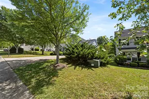 40 Ashton Bluff Cir, Mount Holly, NC 28120 - Photo 4