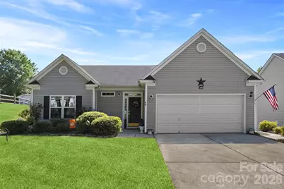 40 Ashton Bluff Circle, Mount Holly, NC 28120 - Photo 2