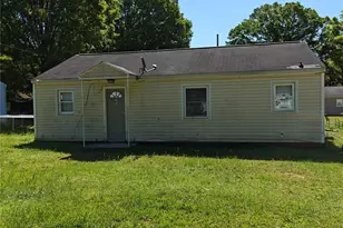 1204 Iva Ave, Gastonia, NC 28052 - Photo 6