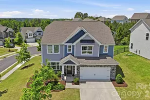 16732 Cozy Cove Rd, Charlotte, NC 28278 - Photo 2