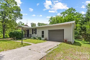 1323 Locust Grove Rd, Hendersonville, NC 28792 - Photo 30