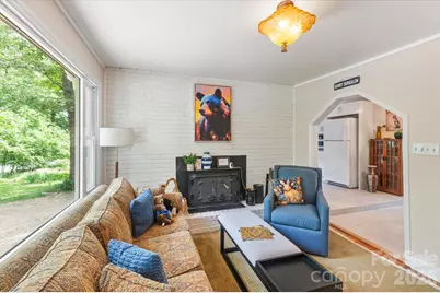 1323 Locust Grove Road, Hendersonville, NC 28792 - Photo 4