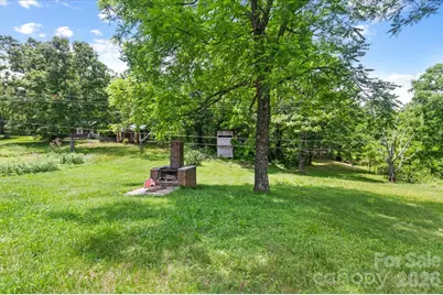 1323 Locust Grove Road, Hendersonville, NC 28792 - Photo 28