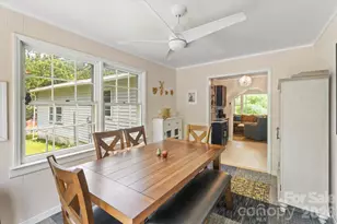 1323 Locust Grove Rd, Hendersonville, NC 28792 - Photo 12