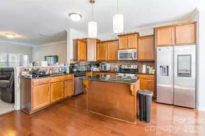 383 Battery Circle, Clover, SC 29710 - Photo 6