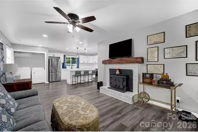 3033 E Nc 10 Highway, Conover, NC 28613 - Photo 12