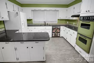 808 Old Mt Holly Rd, Stanley, NC 28164 - Photo 30
