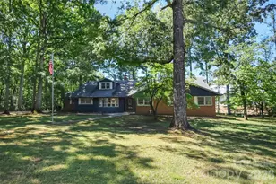 808 Old Mt Holly Rd, Stanley, NC 28164 - Photo 2