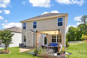 13016 Lannister Dr, Charlotte, NC 28278 - Photo 22