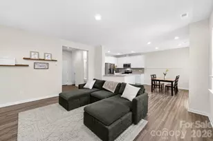 13016 Lannister Dr, Charlotte, NC 28278 - Photo 4