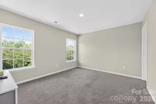 13016 Lannister Dr, Charlotte, NC 28278 - Photo 16