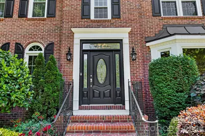 7618 Wingmont Drive, Charlotte, NC 28269 - Photo 2