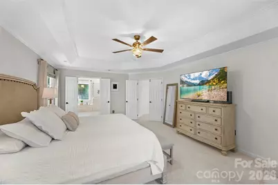 7618 Wingmont Drive, Charlotte, NC 28269 - Photo 16