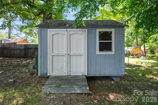1815 Taylor Dr, Gastonia, NC 28052 - Photo 30