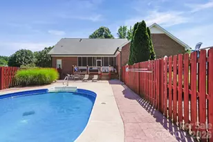 1100 Legacy Lake Dr, Monroe, NC 28110 - Photo 36
