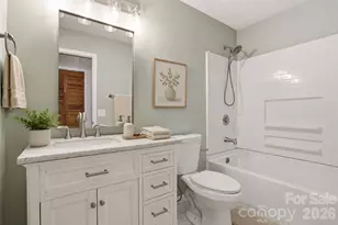 207 Wood Dale Dr, Hendersonville, NC 28791 - Photo 26