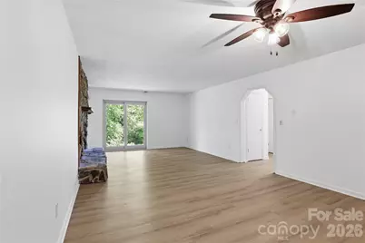207 Wood Dale Drive, Hendersonville, NC 28791 - Photo 36