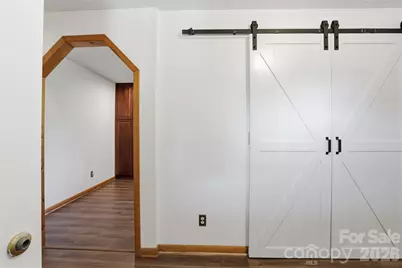 207 Wood Dale Drive, Hendersonville, NC 28791 - Photo 6