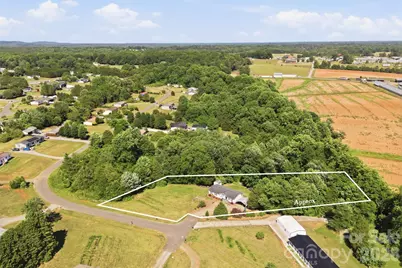 333 Howard Norton Drive, Hiddenite, NC 28636 - Photo 26