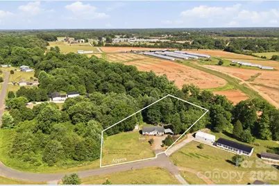 333 Howard Norton Drive, Hiddenite, NC 28636 - Photo 22