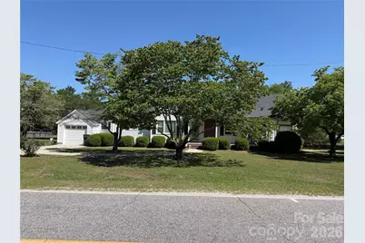 202 W Stevens Drive, Kershaw, SC 29067 - Photo 2